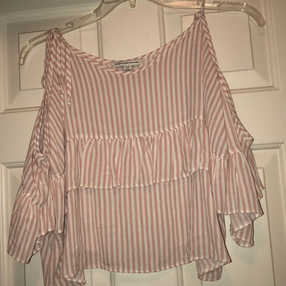 American Eagle shirt
